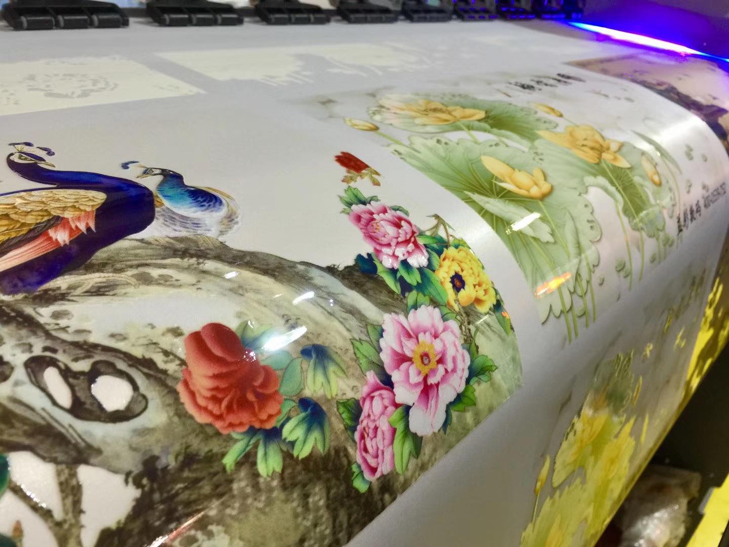 The Benefits from Sticker Printing Investment(图1)